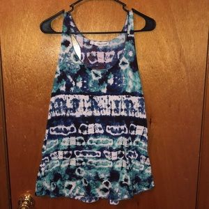 ✨5 for $20✨ Blue and White Tie Dye Tank Top